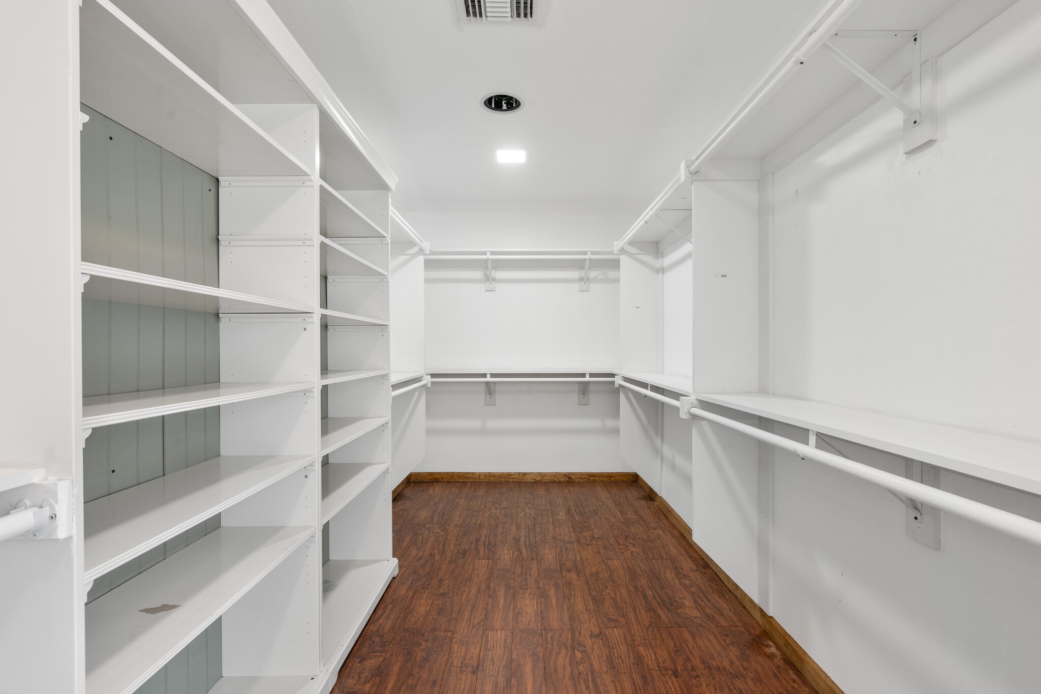 Building Photo - 3319 E Indian School Rd