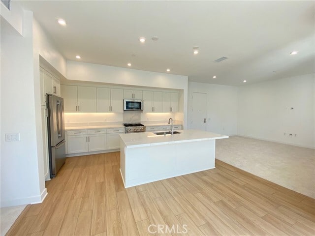 Building Photo - 1110 S Urbana St