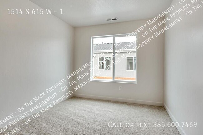 Building Photo - 1514 615 W