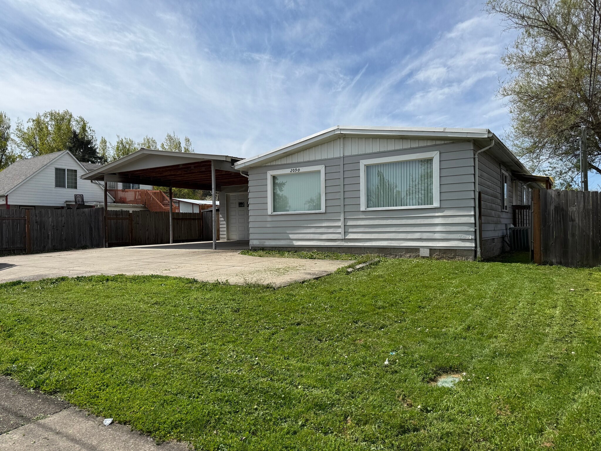 Building Photo - 2090 Chambers St