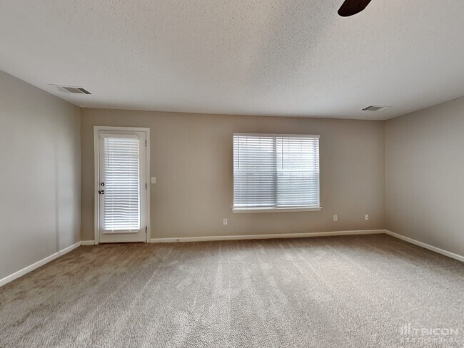 Building Photo - 1840 Lily Stem Trail NE