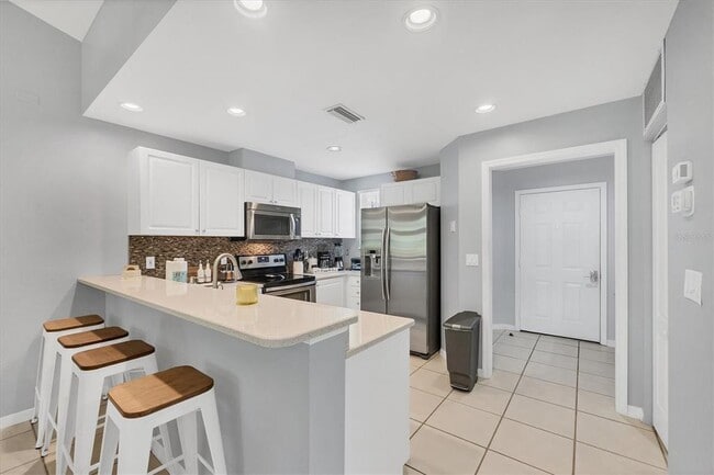 Building Photo - 3803 54th Dr W