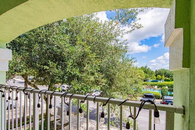 Building Photo - Heron's Landing End Unit Overlooking the Sparkling Community Pool