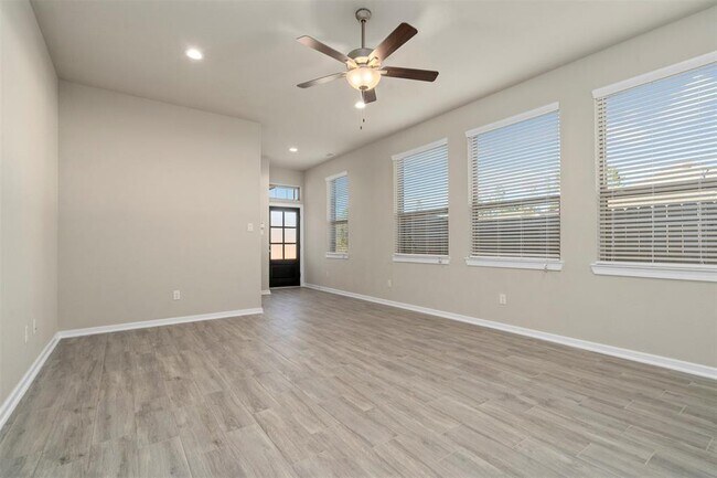 Building Photo - 119 Lukewood Cir