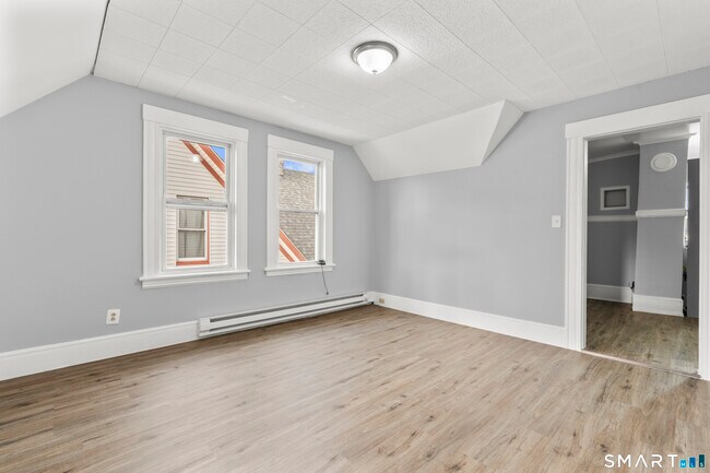 Building Photo - 48-50 Park Terrace