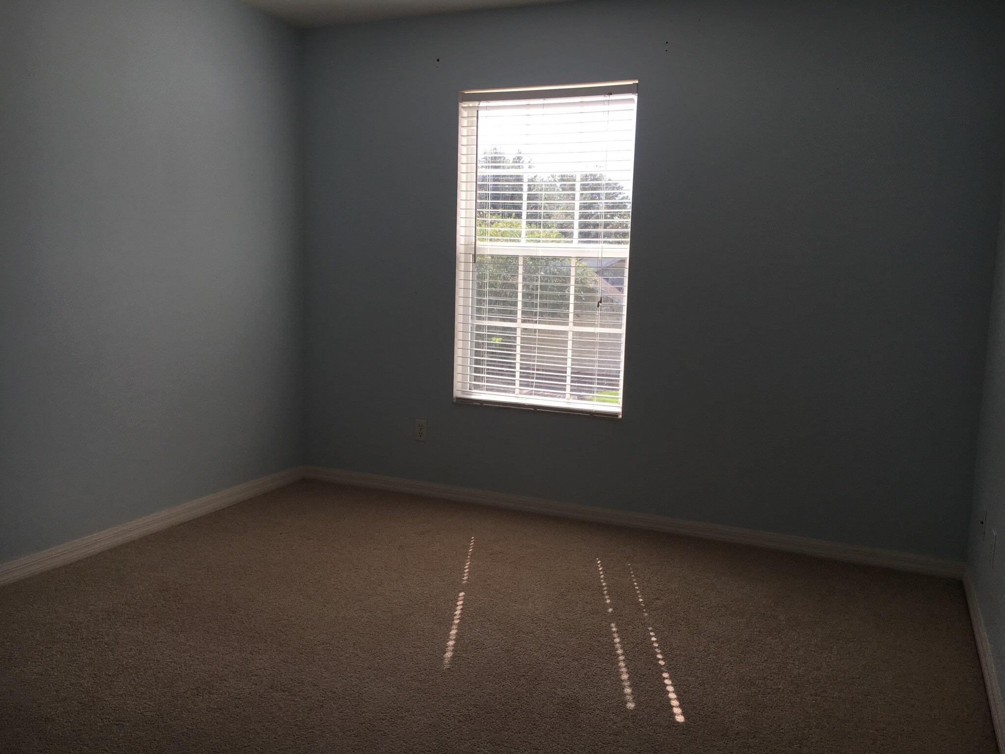 Building Photo - 9805 Portofino Dr