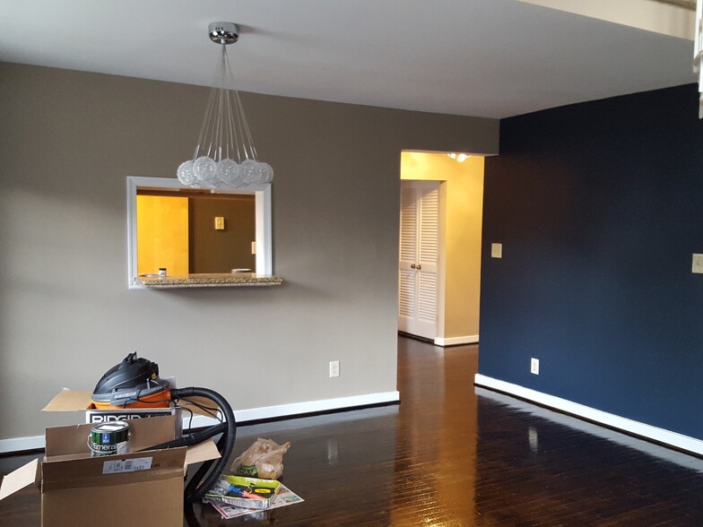 Dining Area - 8207 Grubb Road