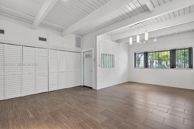 Building Photo - 8855 SW 62nd Terrace