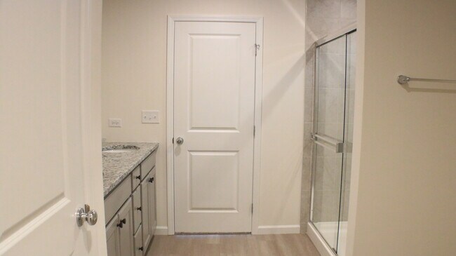 Building Photo - 2767 Lawlor Ln