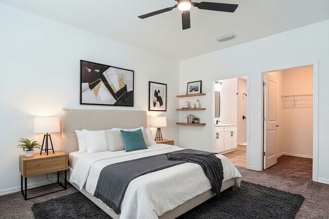 Building Photo - Brand New Home in North Port *3 Bedrooms & 2 Baths*