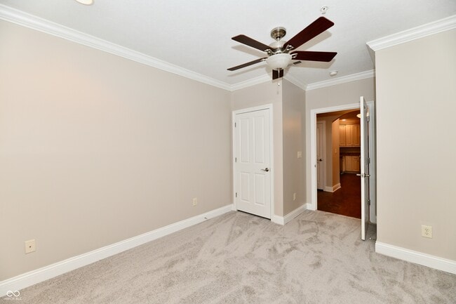 Building Photo - 8555 One W Dr