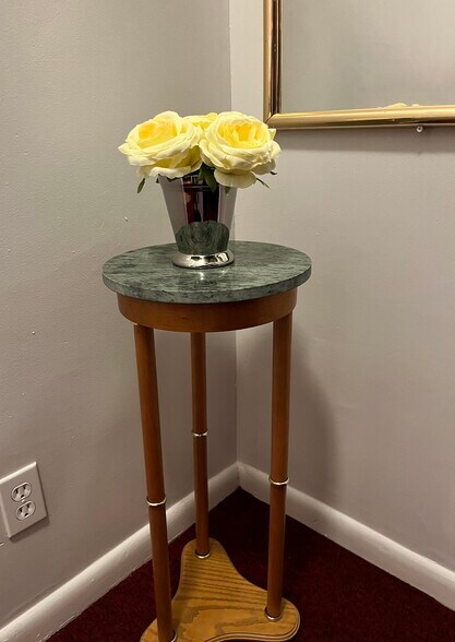 Building Photo - 8027 Rodney St