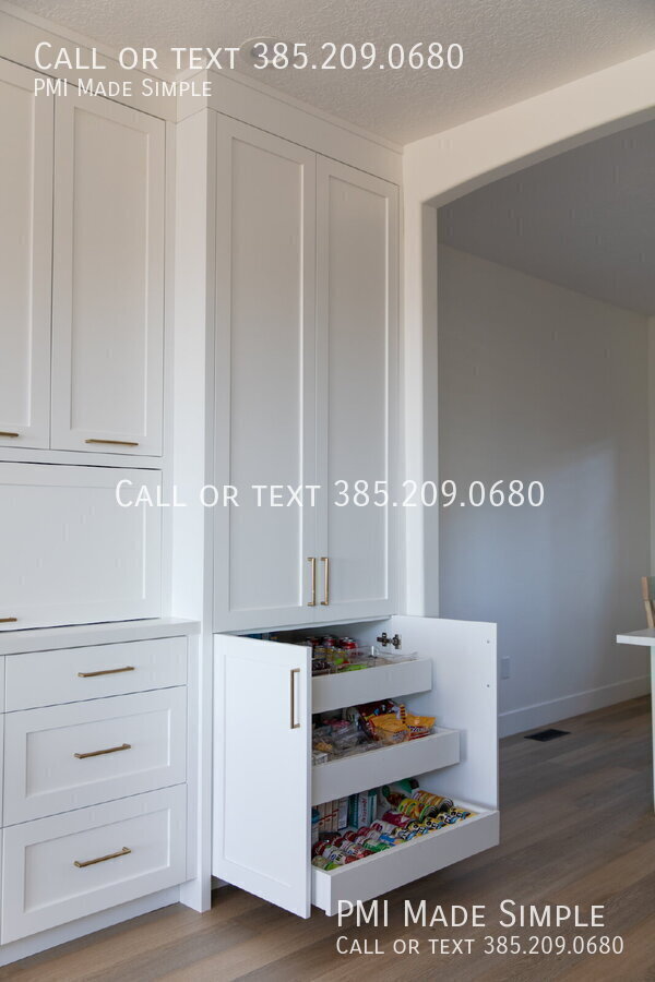 Building Photo - 1777 Crimson Oak Dr