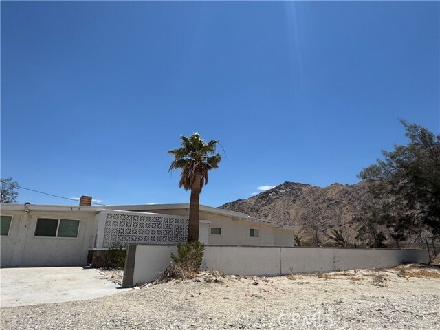 Building Photo - 15965 Coral St