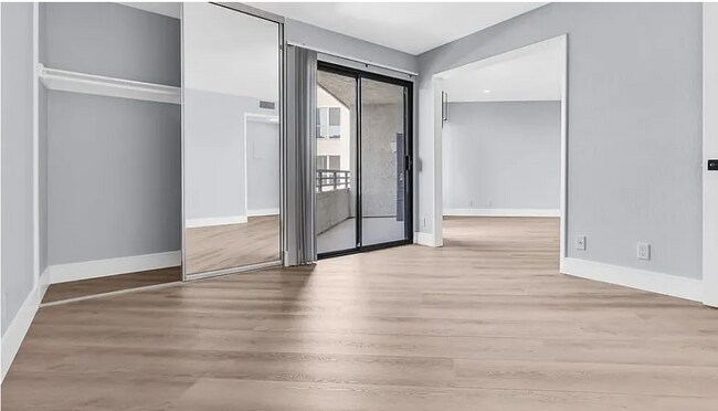 Building Photo - 4589 Via Marisol