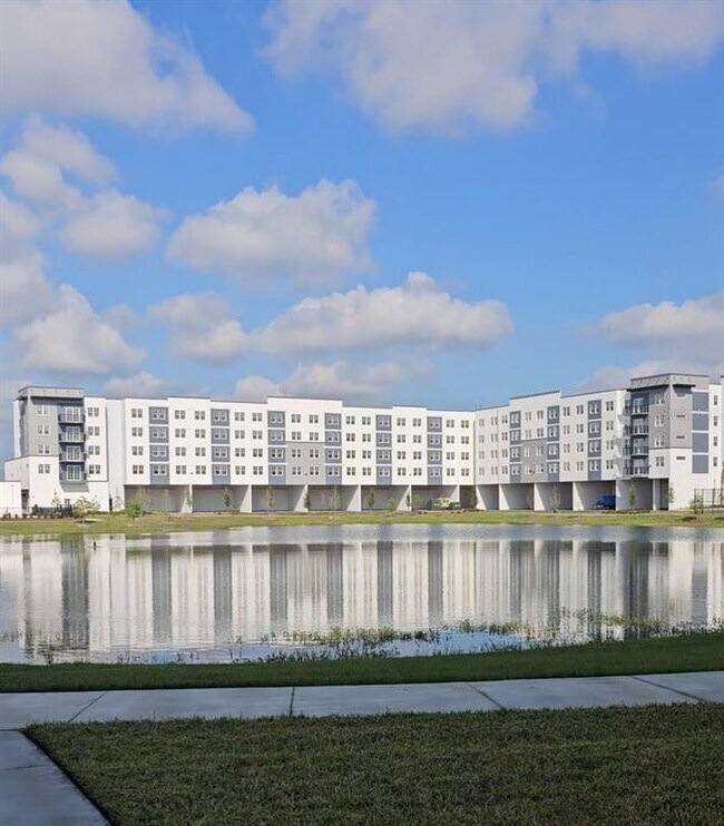 Building Photo - 5587 Millennia Park Dr