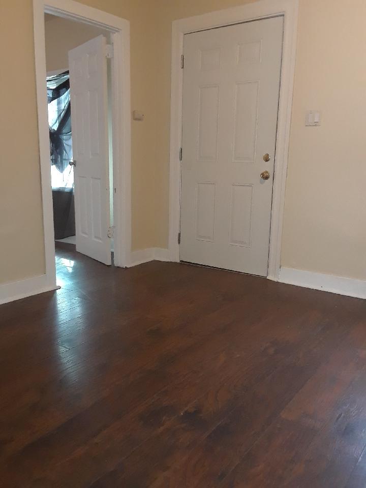 Building Photo - 1660 1/2 Murchison St