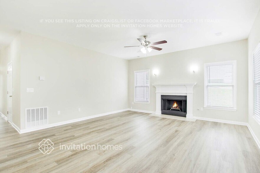 Building Photo - 2613 Jacobean Rd