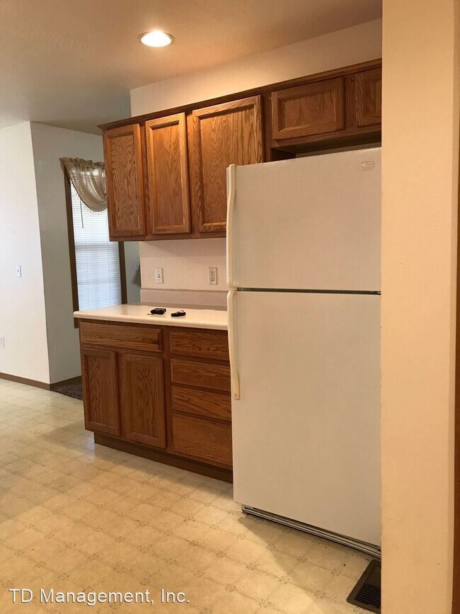 Building Photo - 3 br, 2 bath House - 4325 S Farm Road 125