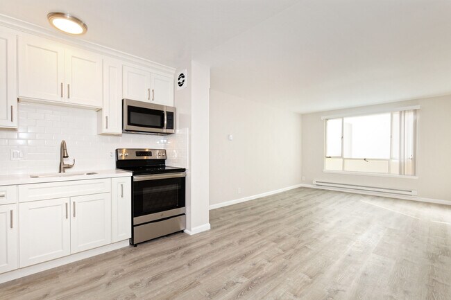 Building Photo - Lakemont Apartments