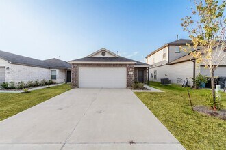 Building Photo - 2637 Shady Cedar Ct