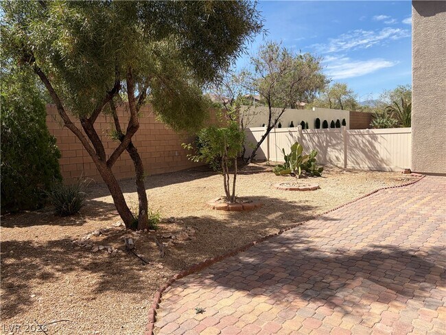 Building Photo - 9103 Harbor Wind Ave