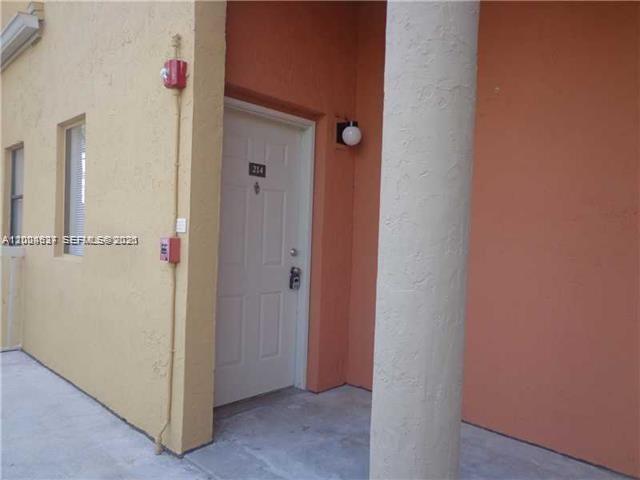 Building Photo - 5200 NW 31st Ave