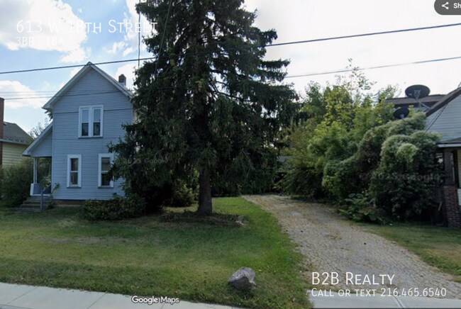 Building Photo - 613 W 18th St