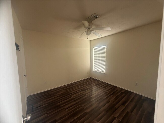 Building Photo - 21219 Grand Linden Ct