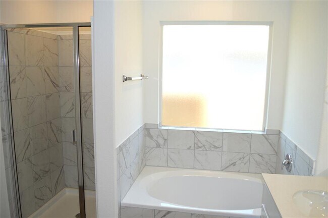 Building Photo - 1524 Marley