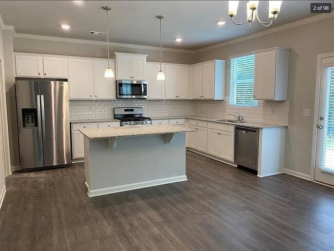 Building Photo - 6832 Lake Overlook Ln