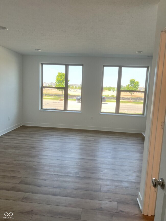 Building Photo - 13341 Minden Dr