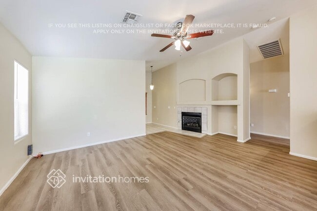 Building Photo - 17235 W Elaine Dr