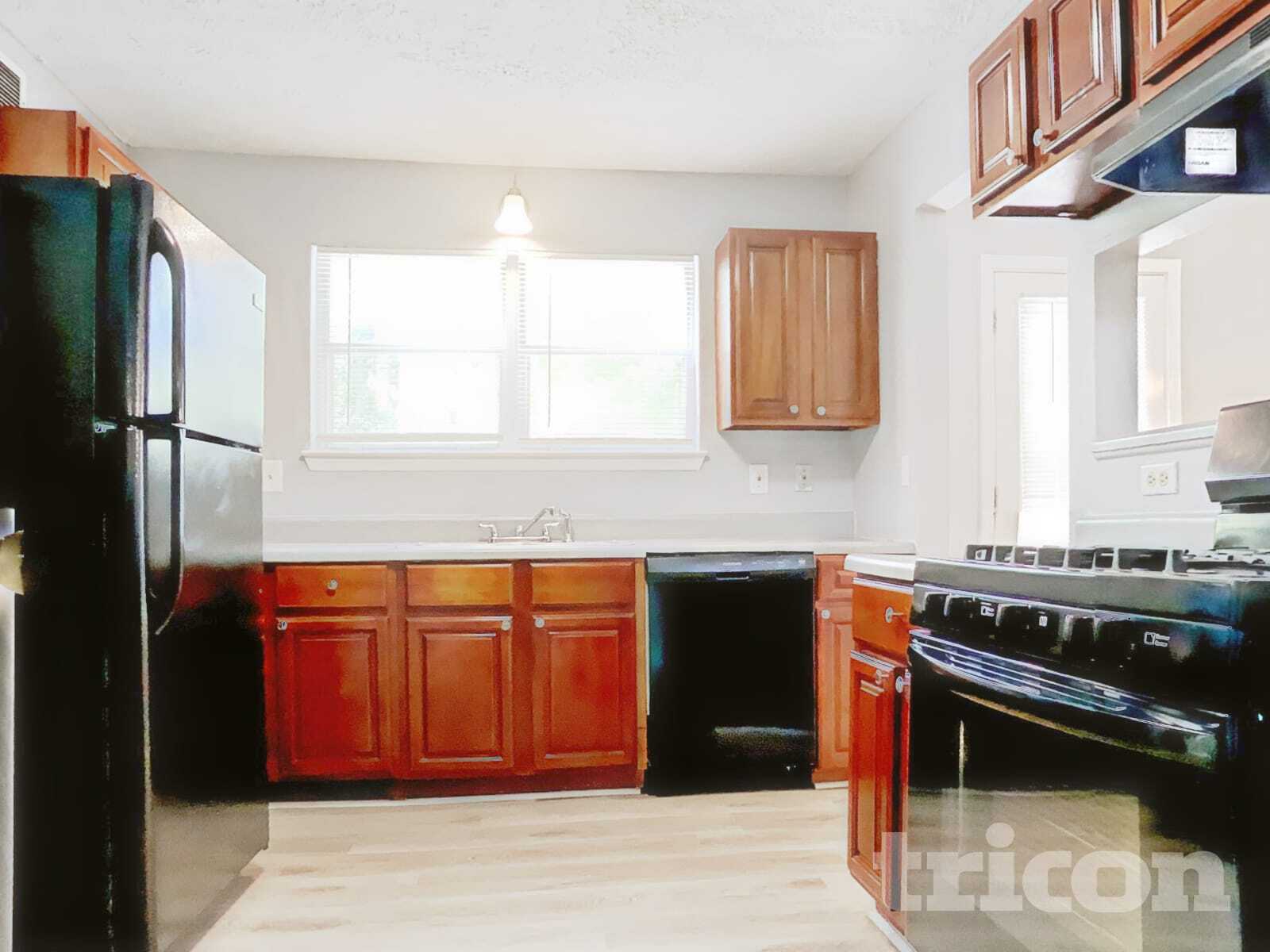 Building Photo - 1372 Inman Ct