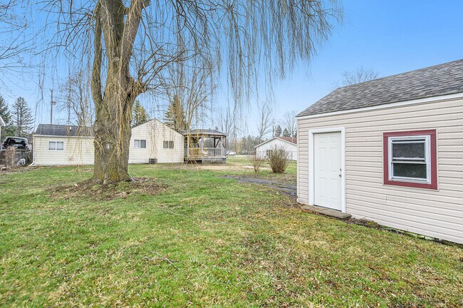 Building Photo - 4299 N Belsay Rd