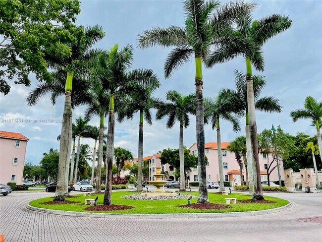 Building Photo - 6560 NW 114th Ave