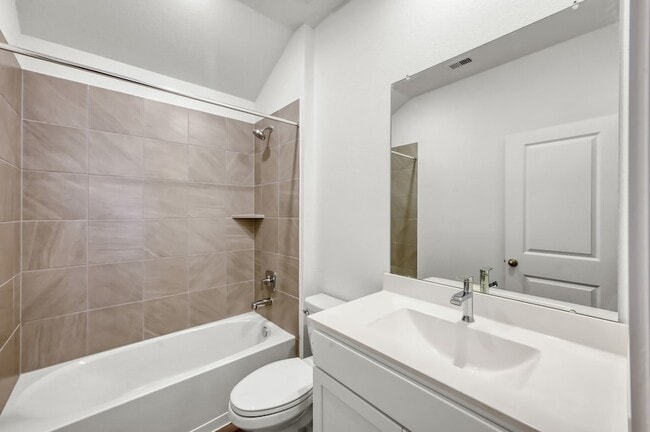 Building Photo - 647 Delicate Arch Dr