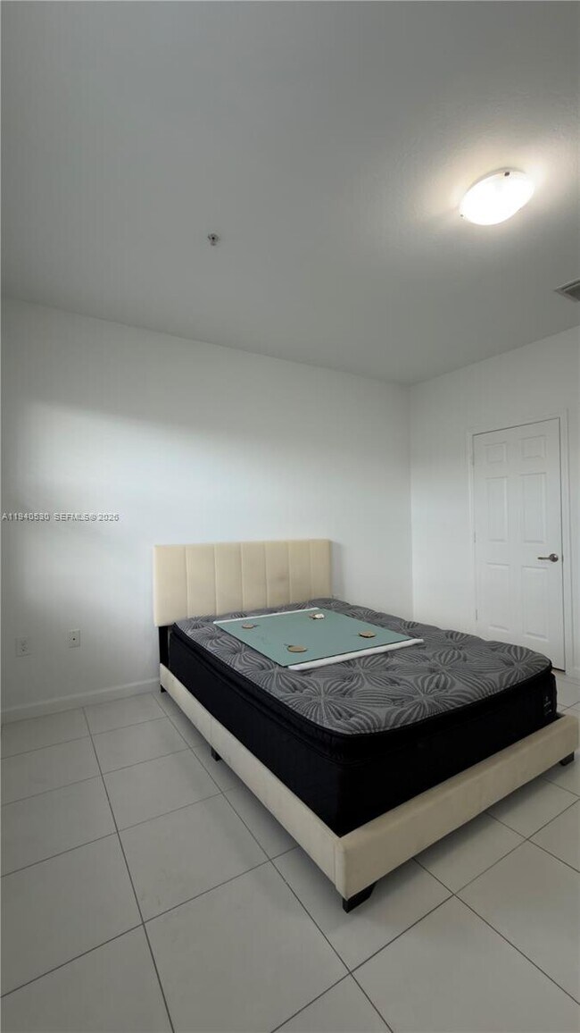 Building Photo - 8800 NW 97th Ave