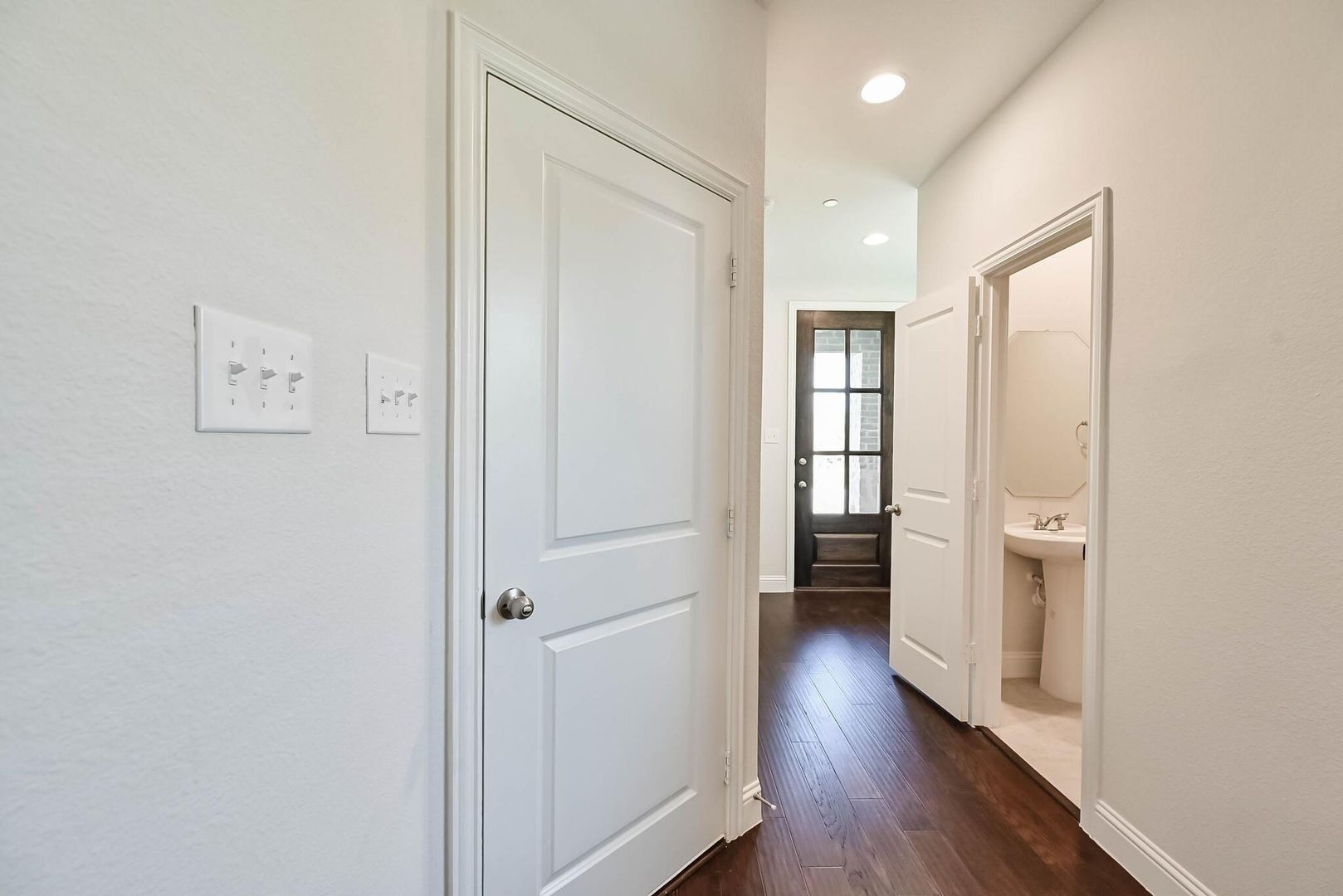 Building Photo - 4260 Mingo Dr