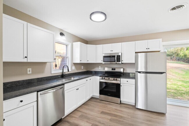 Building Photo - 3501 N 54th St