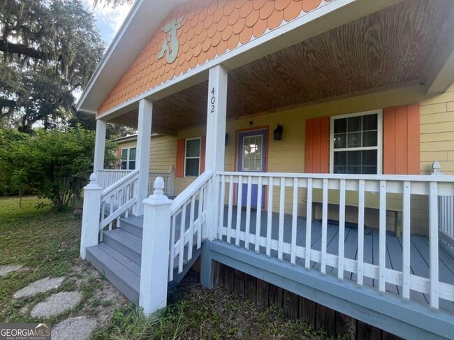 Building Photo - 402 Wheeler St