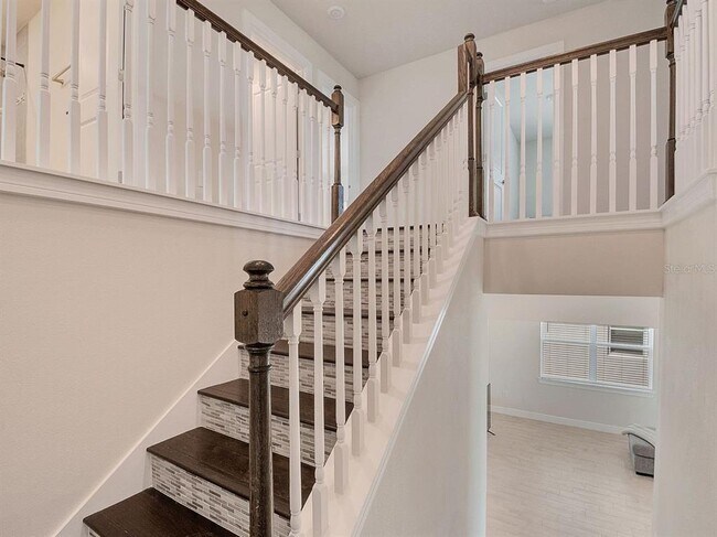 Building Photo - 4532 Gliding Wave St