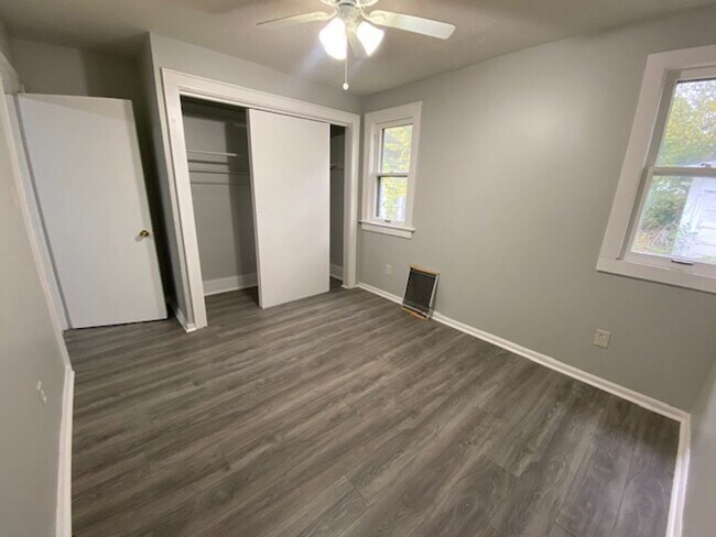 Building Photo - Updated 5-Bed, 2-Bath with Attic Suite & Clean Basement