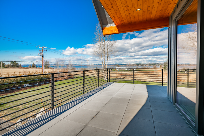 Building Photo - 8638 Harborview Rd