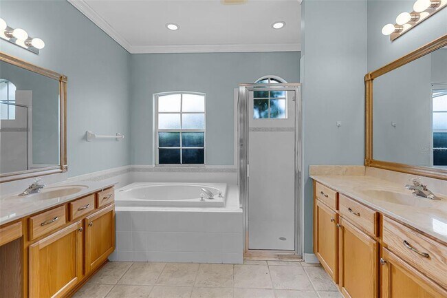 Building Photo - 16515 Nikki Ln