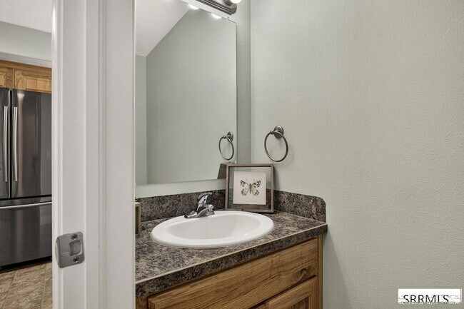 Building Photo - 1150 Hammerstone Dr