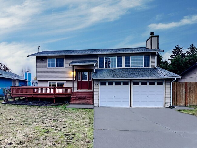 Primary Photo - 2973 39th Ave NE