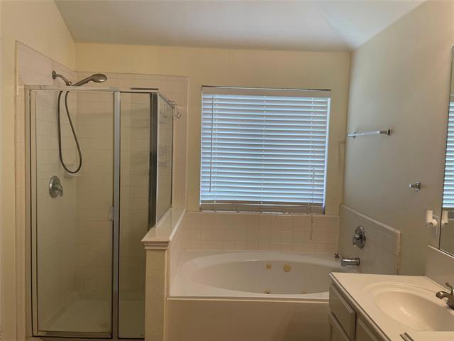 Building Photo - 1612 Cedar Elm Dr