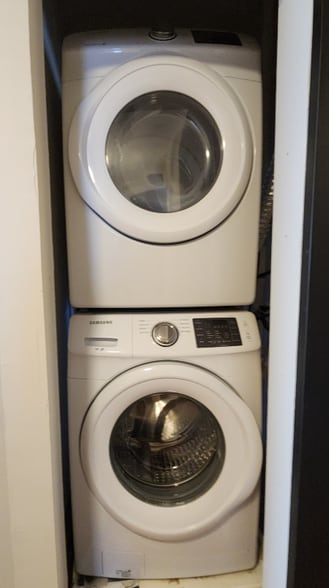 Building Photo - 7752 Kingsbury Blvd