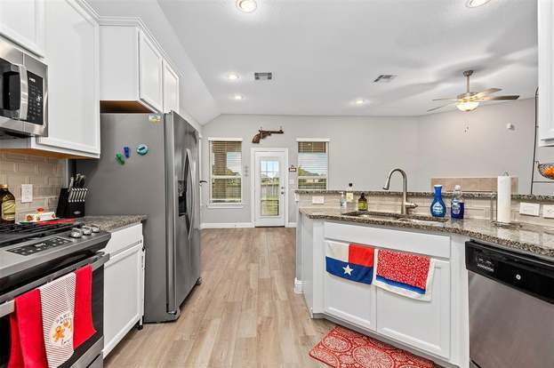 Building Photo - 19029 Villa Ln
